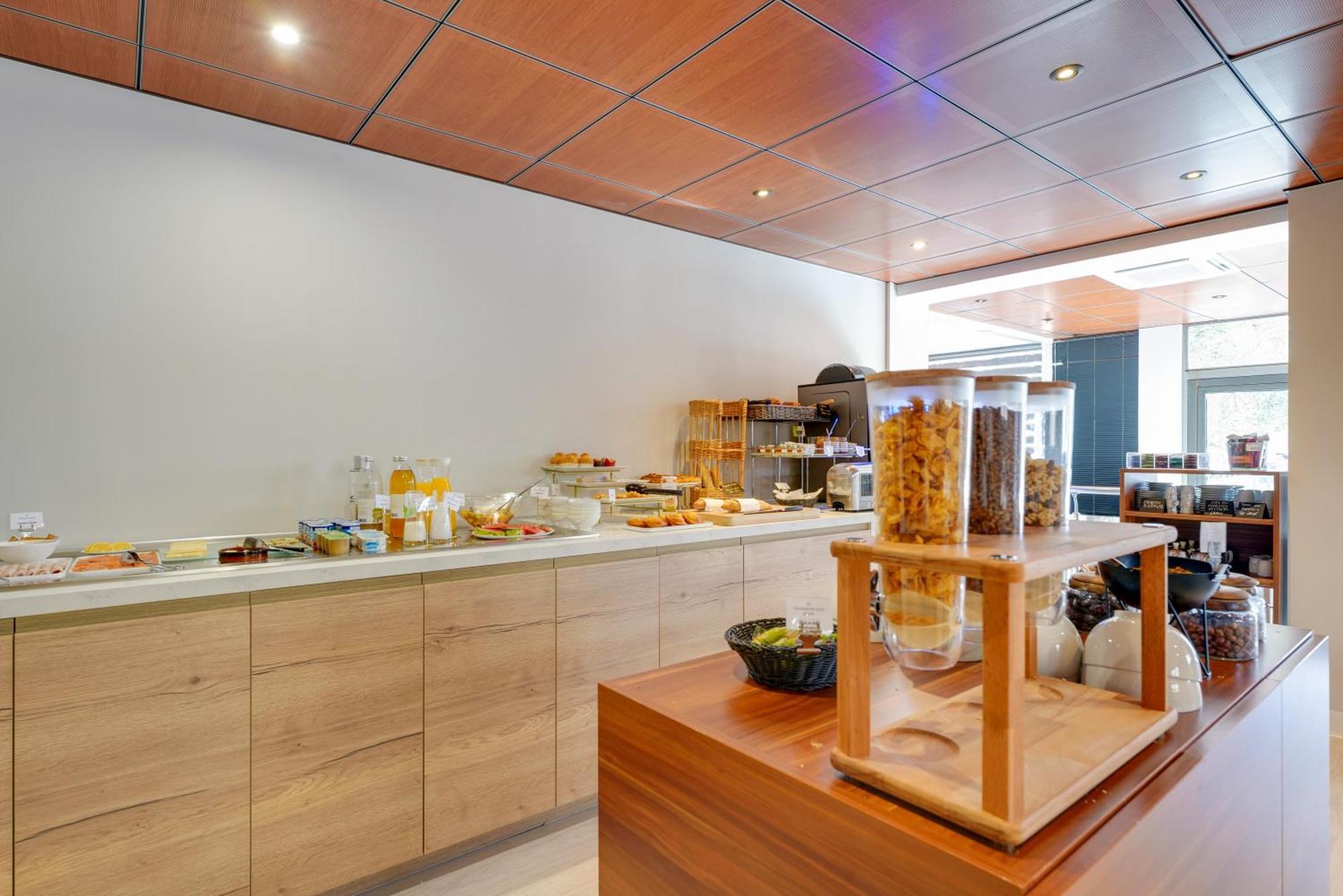 Best Western Hotel Atrium Valence Βαλένς Εξωτερικό φωτογραφία
