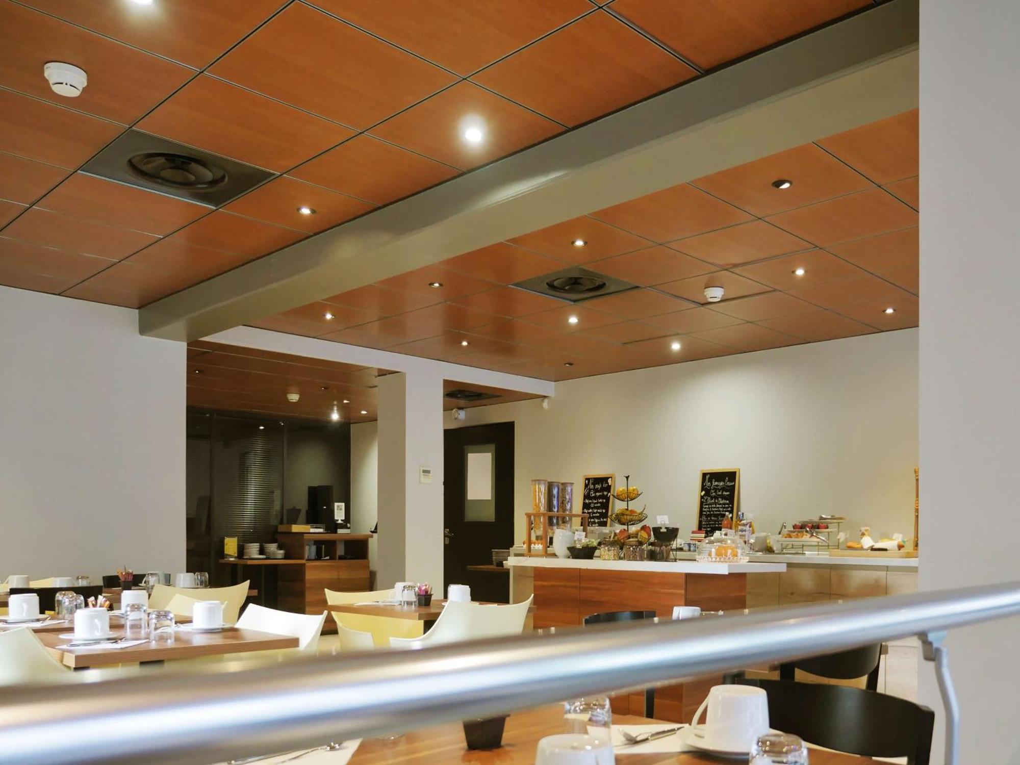 Best Western Hotel Atrium Valence Βαλένς Εξωτερικό φωτογραφία