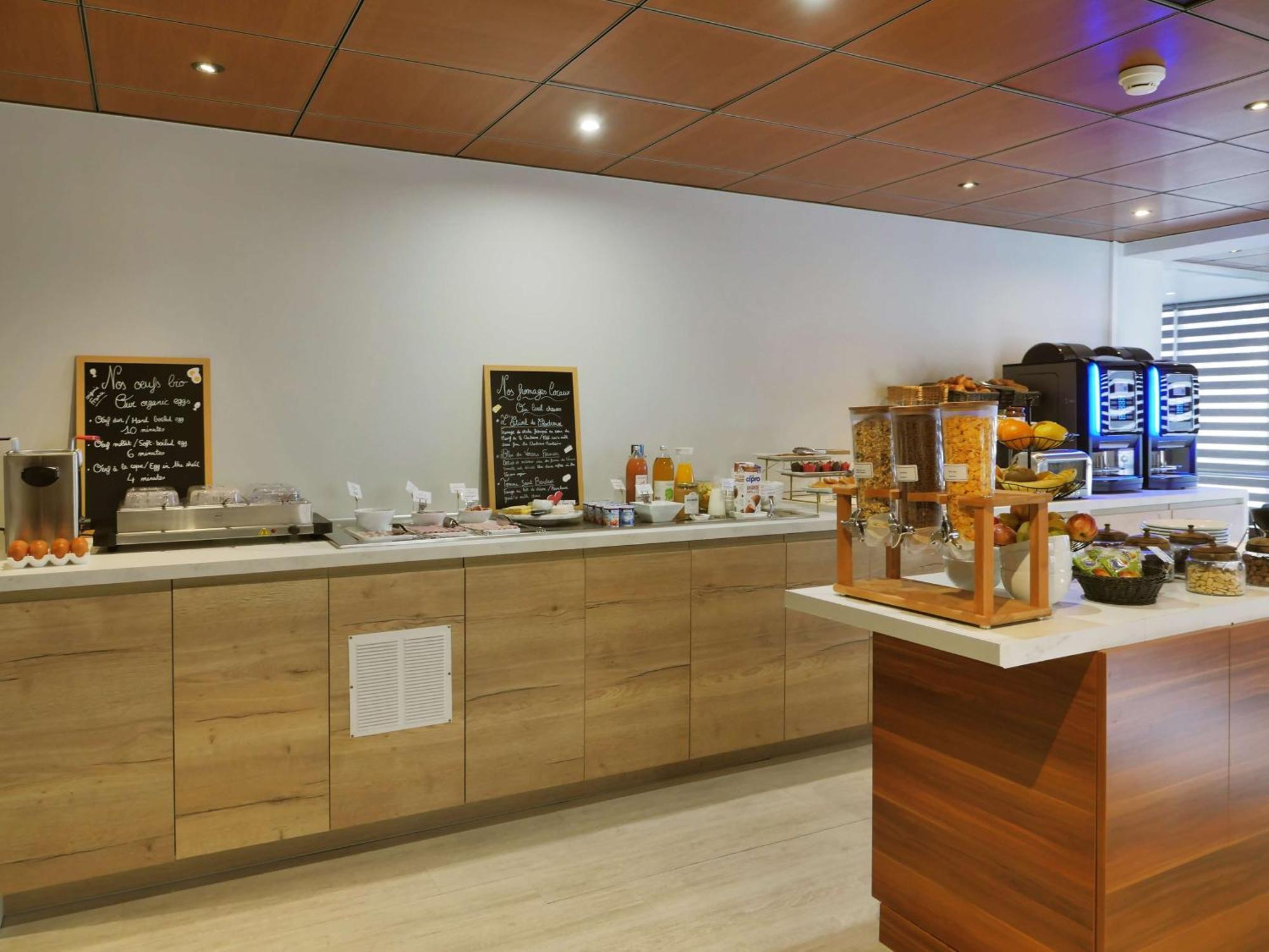 Best Western Hotel Atrium Valence Βαλένς Εξωτερικό φωτογραφία