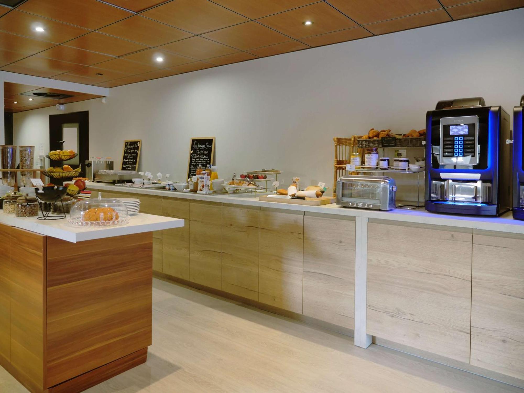 Best Western Hotel Atrium Valence Βαλένς Εξωτερικό φωτογραφία